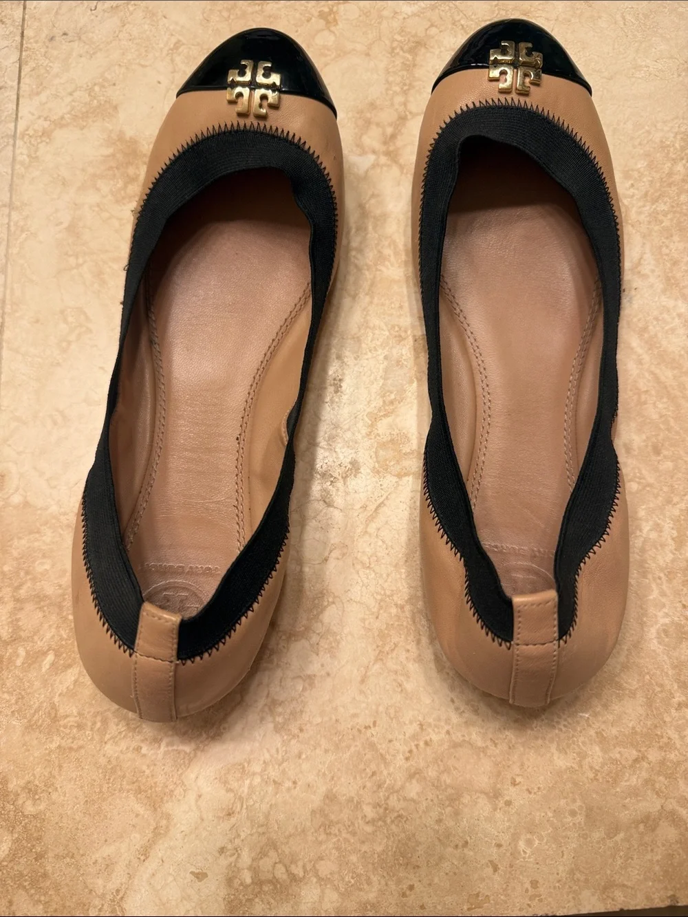 Tory Burch Tan Leather Ballet Flats with Black Patent Cap Toe size 9
